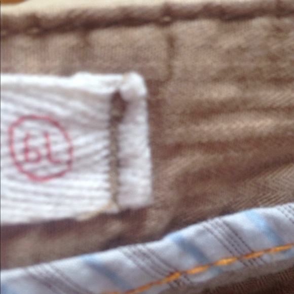 GAP khaki pants - Picture 5 of 6